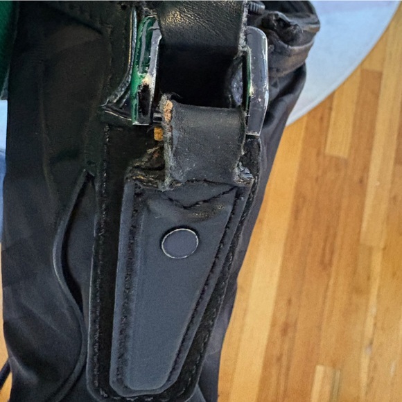 Burberry Black Nova Check Nylon Leather Trim Shoulder Bag - Picture 5 of 12